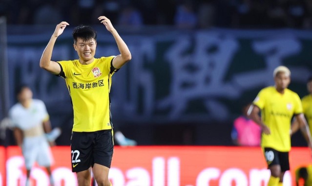 开云app下载-尘埃落定 海港引援祭神操作 如愿签中超抢断王 王燊超最佳接班人