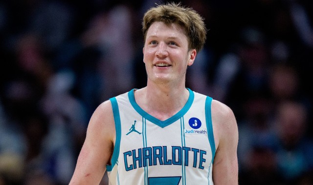 开云网站-本赛季三分命中数Top10：克尼佩尔独一档 东契奇第二&amp;三球第三